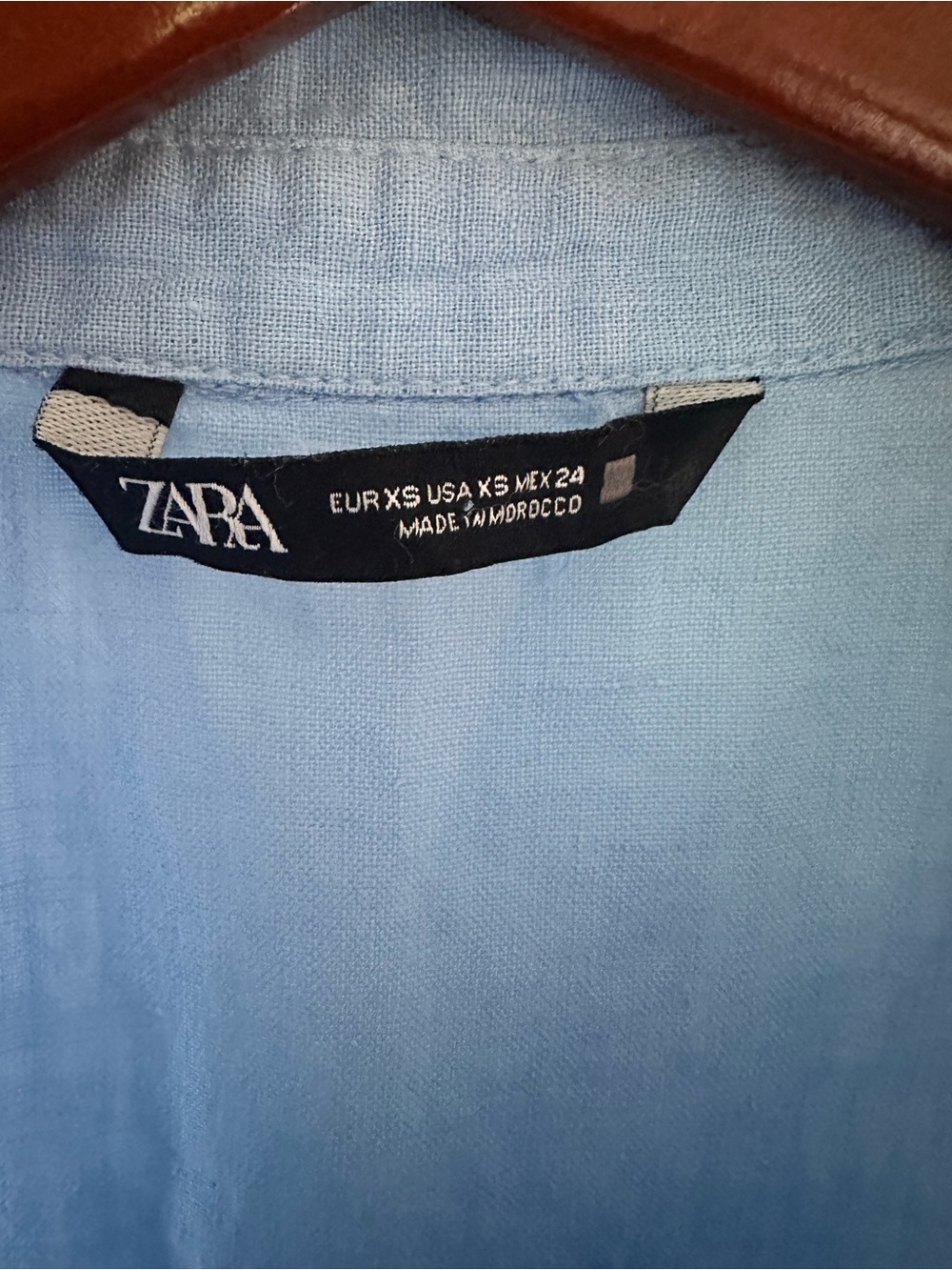 Zara 100% Linen Sky Blue Tiered Button Front Sleeveless Blouse - Picture 2 of 5